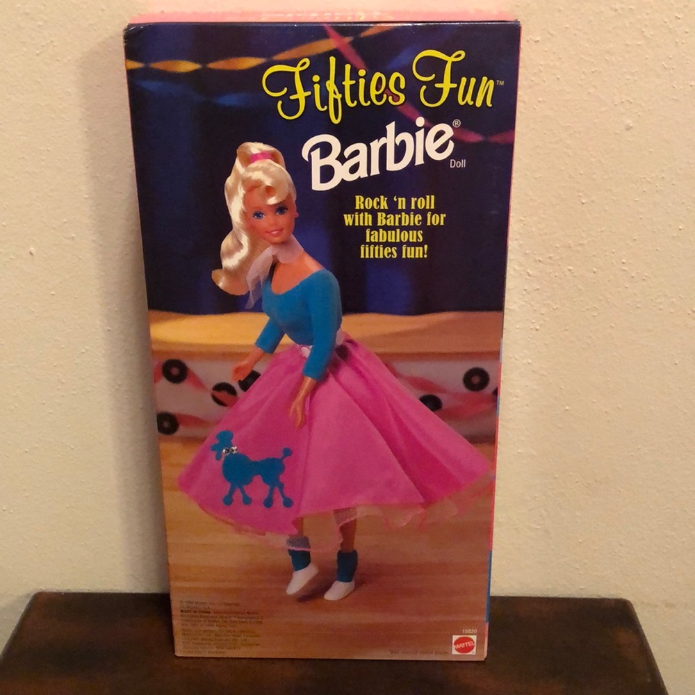 Fifties Fun Barbie 1996. - Picture 3 of 3